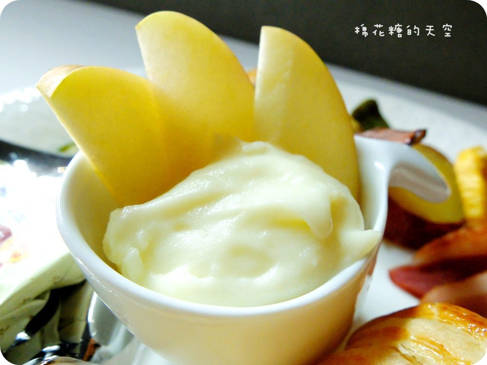 00早午餐主菜薯泥.JPG