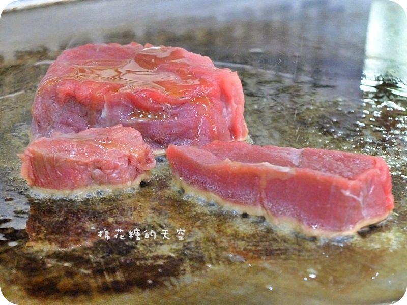 01牛排.JPG