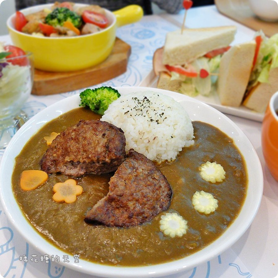 00餐咖哩漢堡.JPG 00餐咖哩漢堡.JPG