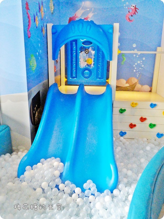 00溜滑梯.JPG 00溜滑梯.JPG