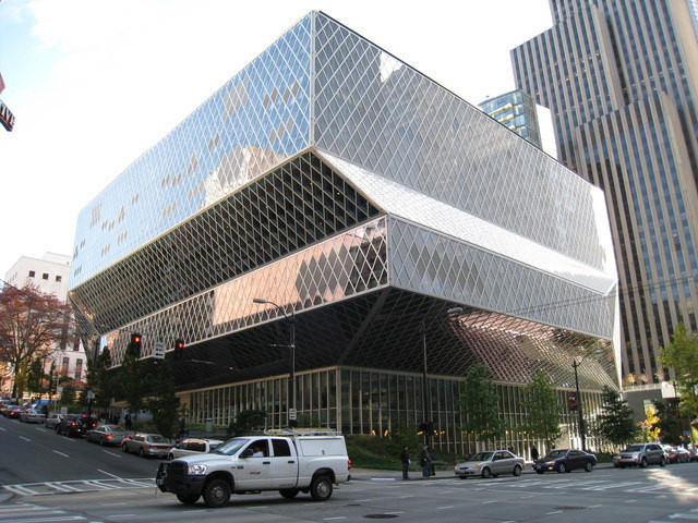 我在西雅圖~Krispy Kreme甜甜圈 & Smith Tower & Seattle Public Library