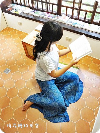 01八角褲淺藍2.JPG