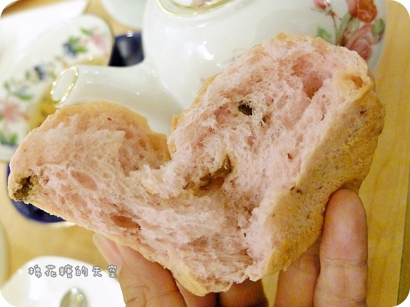 玫瑰園餐點麵包2.JPG