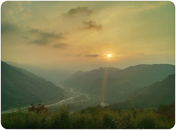 黃昏照