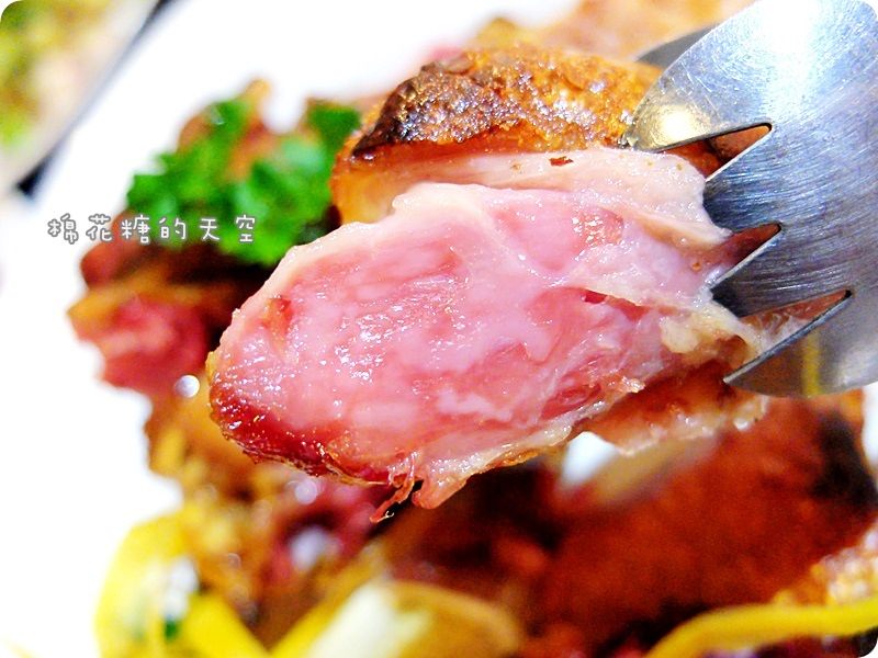 00菜色豬腳4.JPG