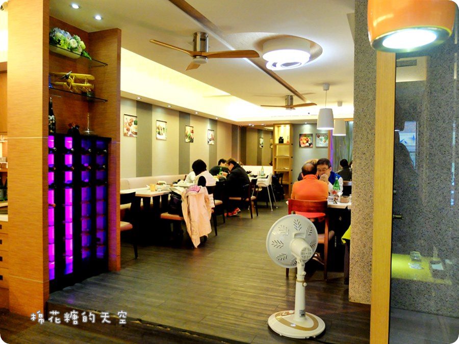 0外觀裝潢4.JPG