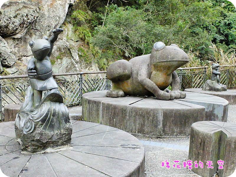 01青蛙石.JPG