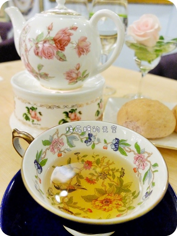 玫瑰園茶1-1.JPG