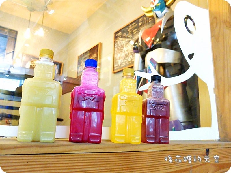 00機器人果汁.JPG