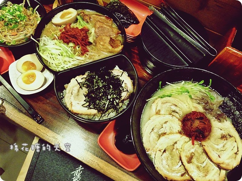 00餐點全部2.JPG