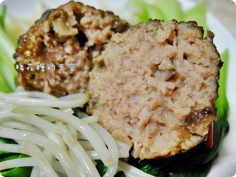 00獅子頭配飯3.JPG