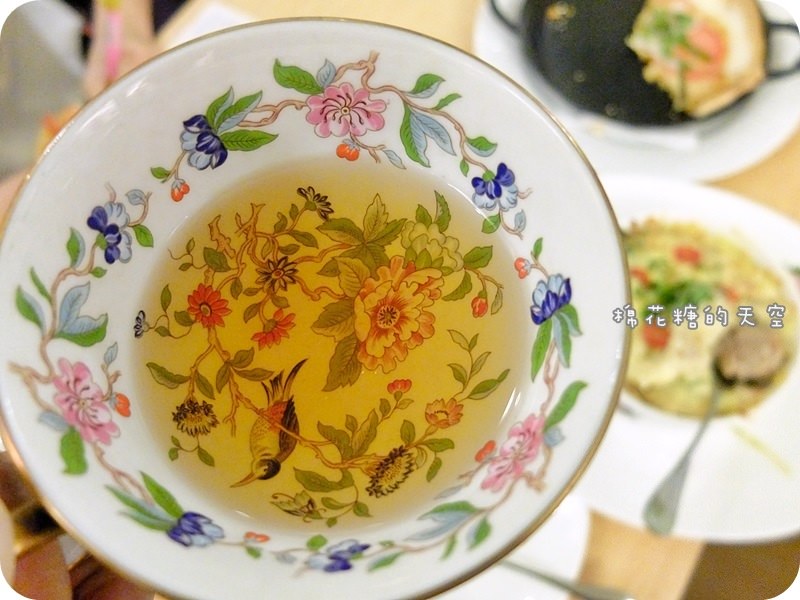 玫瑰園茶1-2.JPG