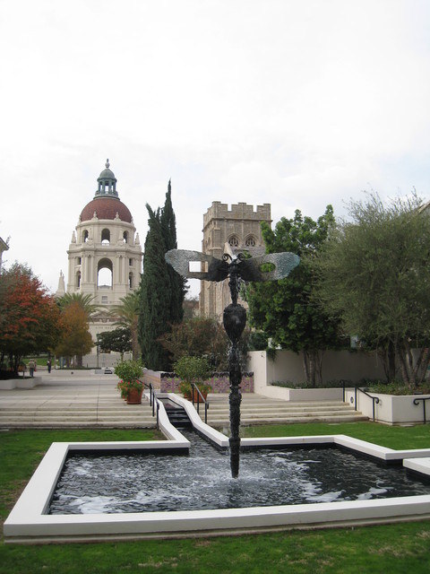 坐公車玩洛杉磯~Pasadena City Hall & 古城區